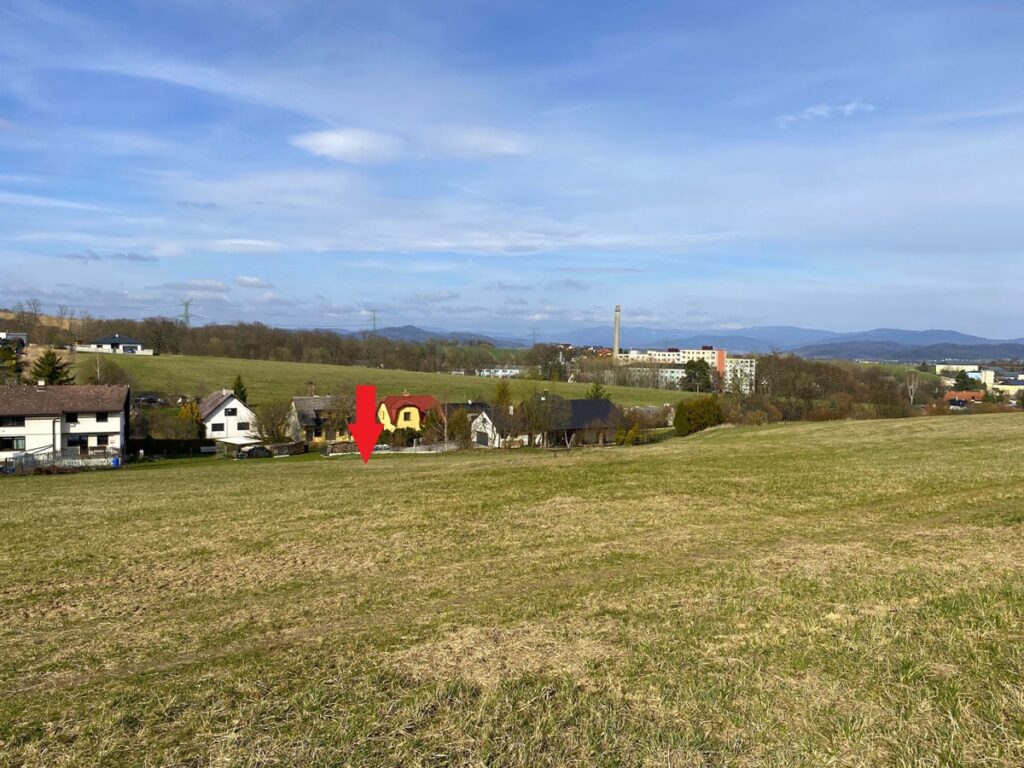 Prodej stavebního pozemku 1281 m² Zábřeh 3 150 000 Kč (2 459 Kč/m²), pohled na vyznačený pozemek