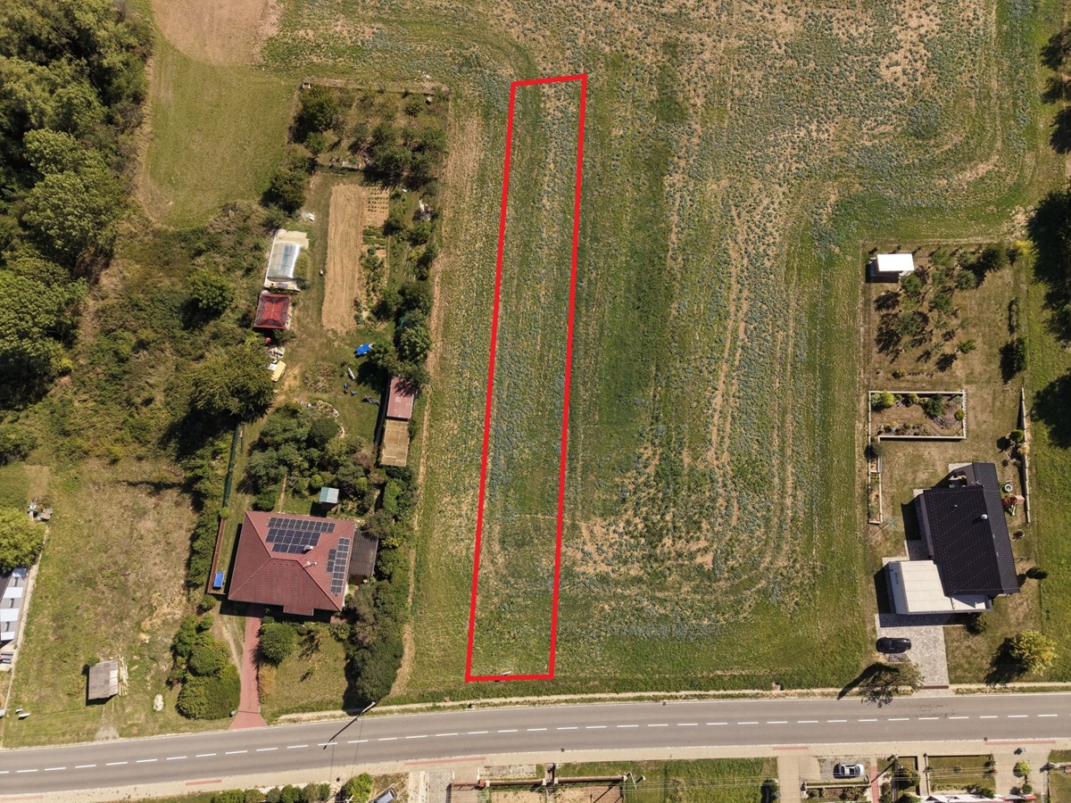 Zdounky Těšánky Prodej stavebního pozemku 1208 m² Zdounky - Těšánky, pohled z dronu na vyznačený pozemek